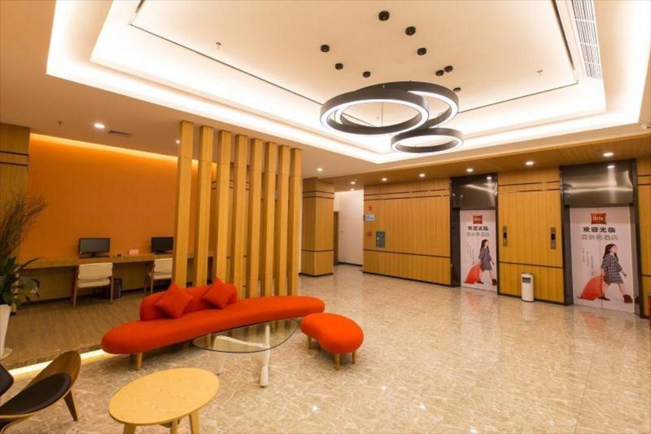 Ibis Dongguan Dongcheng Hotel Exterior foto