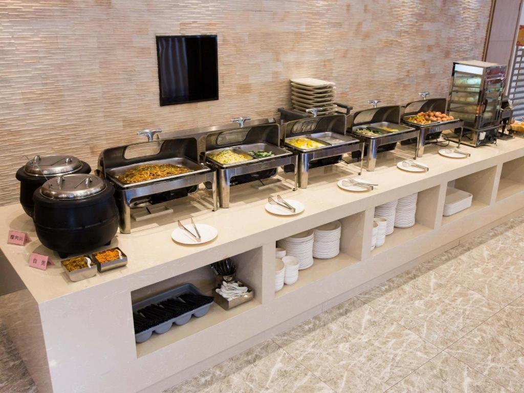 Ibis Dongguan Dongcheng Hotel Exterior foto