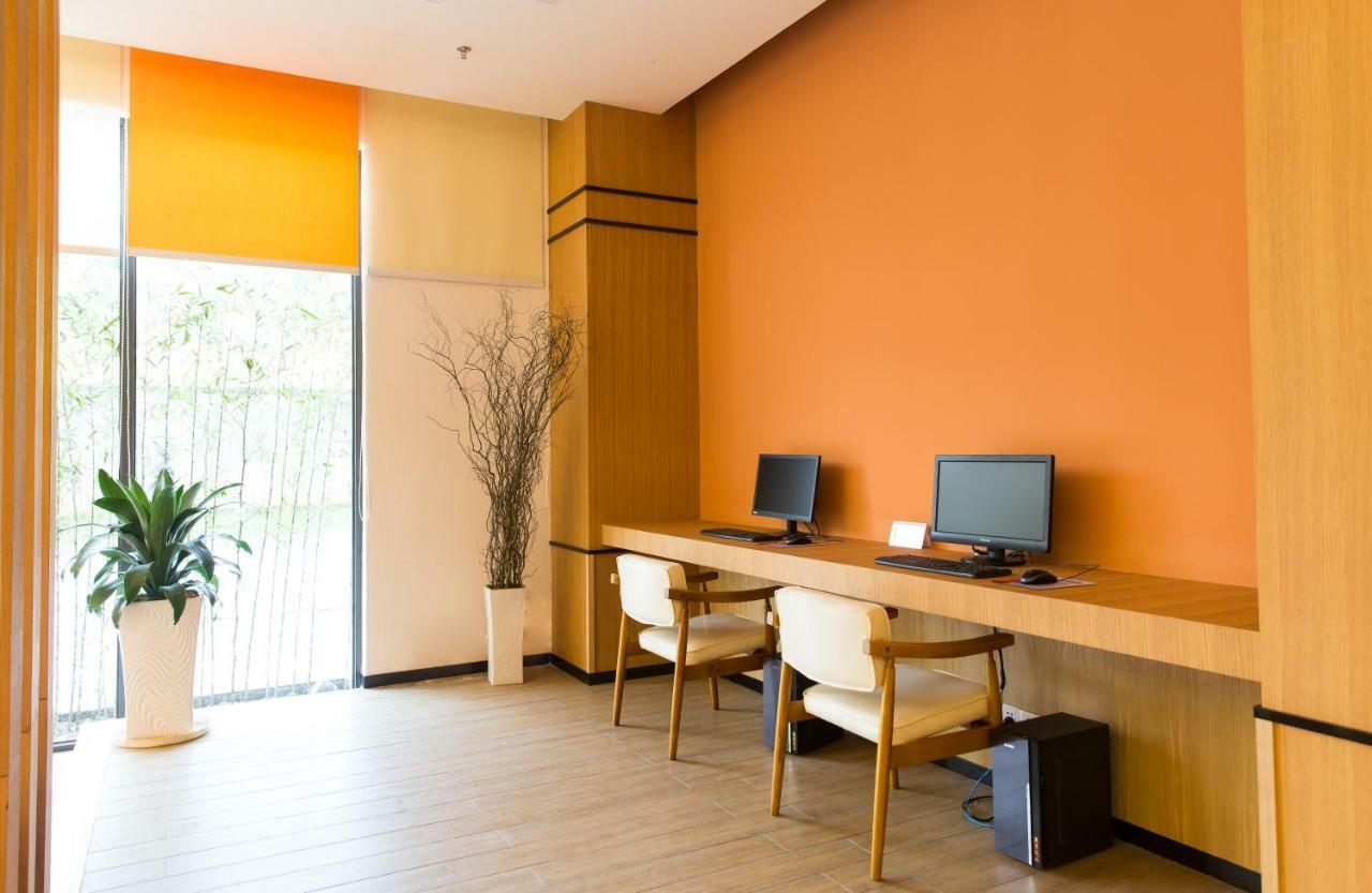 Ibis Dongguan Dongcheng Hotel Exterior foto